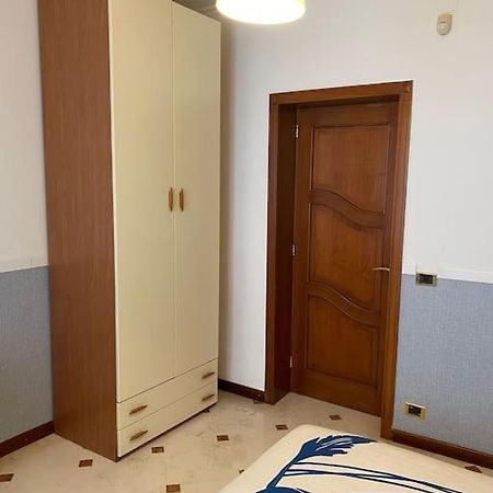Enry Station House Apartment Bari Bagian luar foto