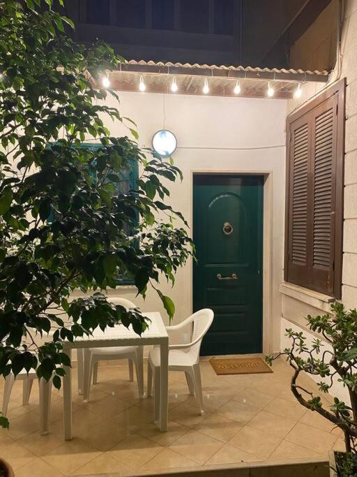 Enry Station House Apartment Bari Bagian luar foto
